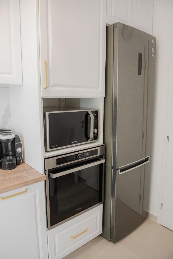 Modern Apartment In Timisoara Luaran gambar