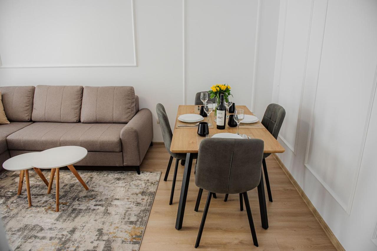 Modern Apartment In Timisoara Luaran gambar