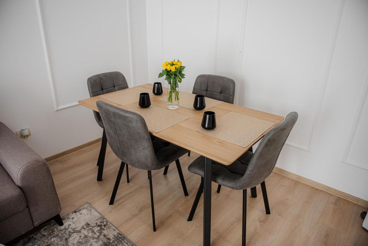 Modern Apartment In Timisoara Luaran gambar