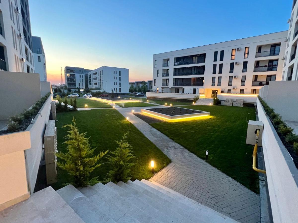 Modern Apartment In Timisoara Luaran gambar