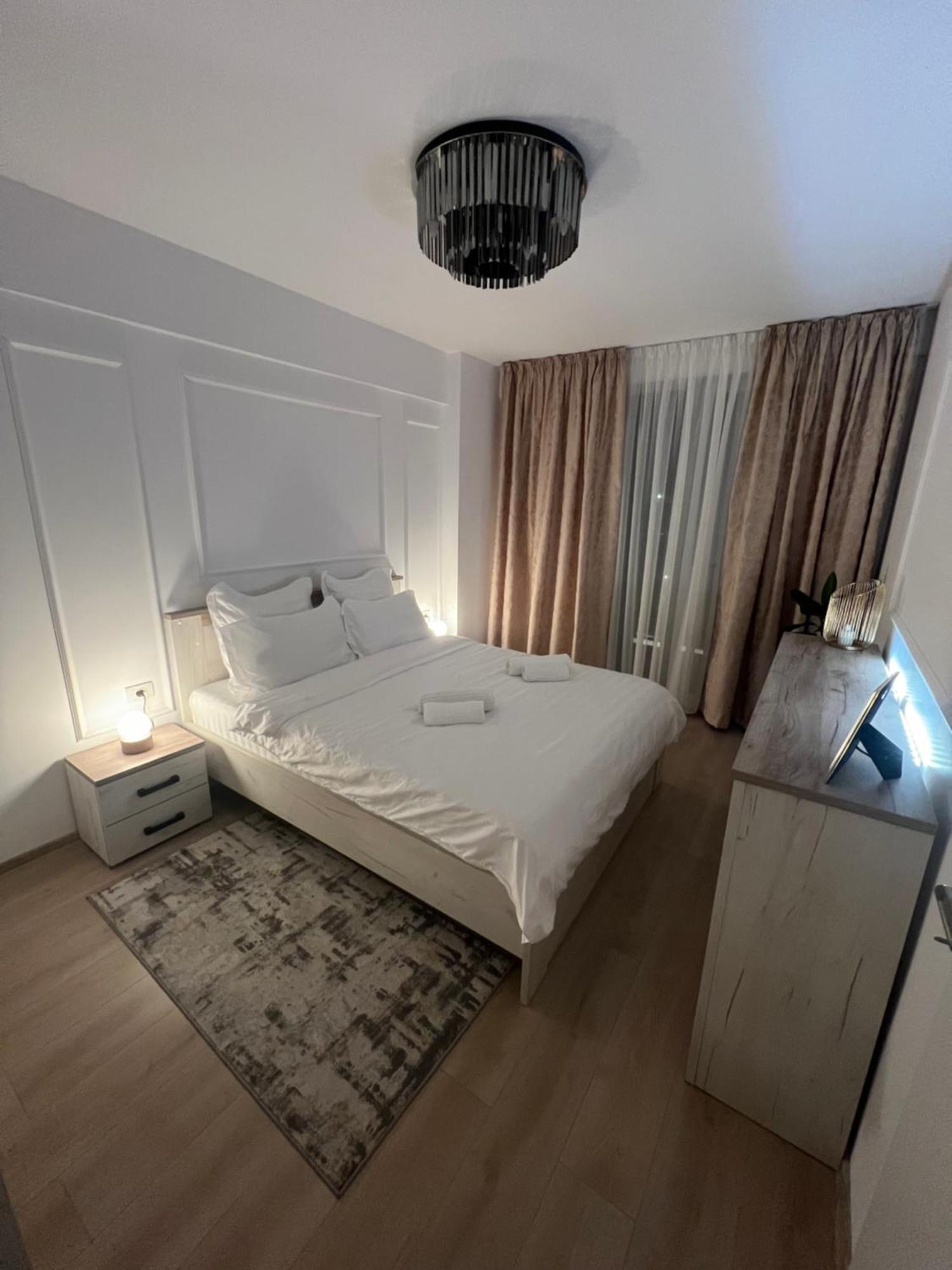 Modern Apartment In Timisoara Luaran gambar