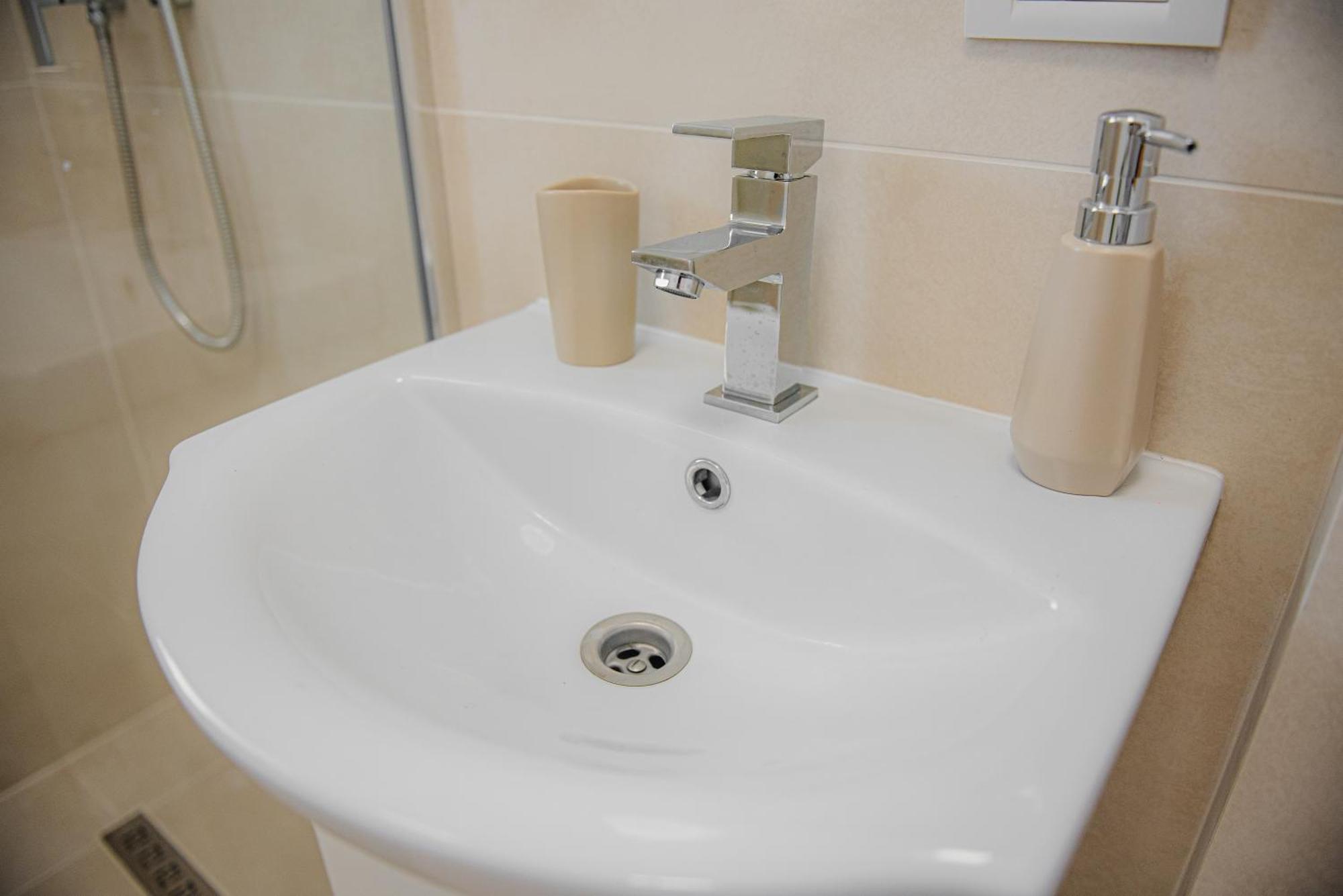 Modern Apartment In Timisoara Luaran gambar
